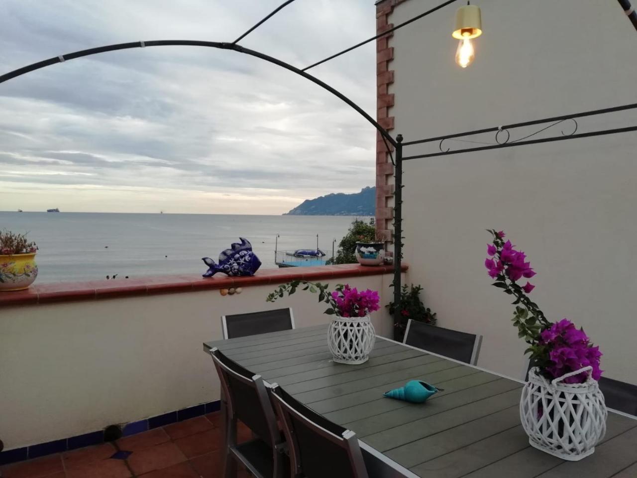 Residenza Villa Celeste Salerno Exterior photo